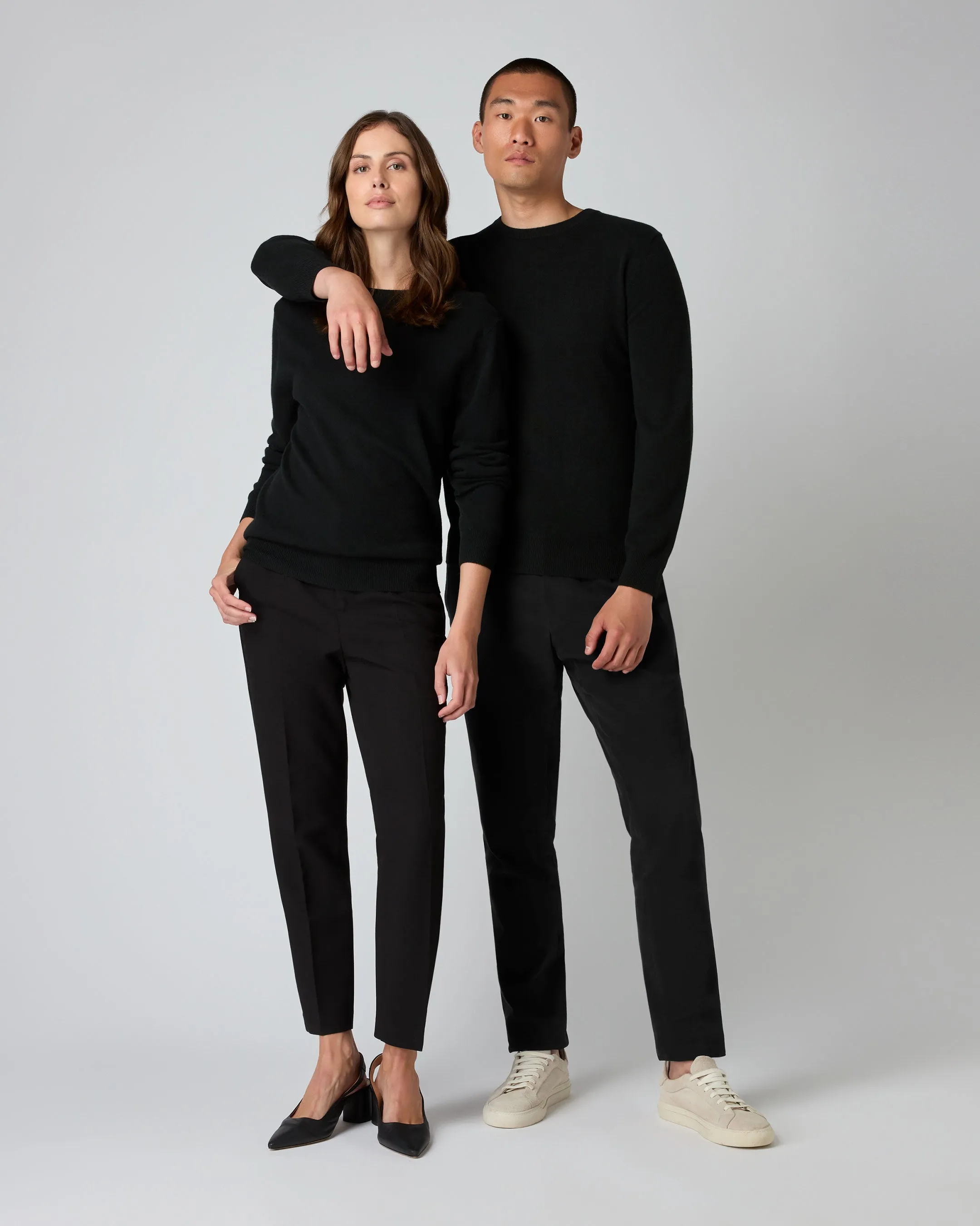 Men's Oxford Round Neck Cashmere Jumper Black
